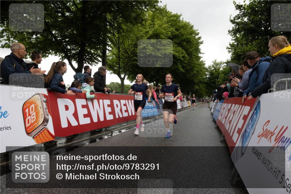 14.06.2026 - REWE Women's Run Michael Strokosch http://msf.ph/oto/9783291 14.06.2026 09:48:21 Laufen 10, 18, 97, 10, 08, 17, 56, 80, 5 meine-sportfotos.de