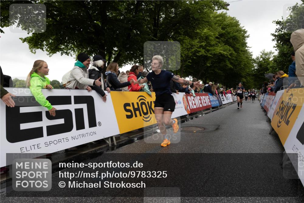 14.06.2026 - REWE Women's Run Michael Strokosch http://msf.ph/oto/9783325 14.06.2026 09:48:32 Laufen  meine-sportfotos.de