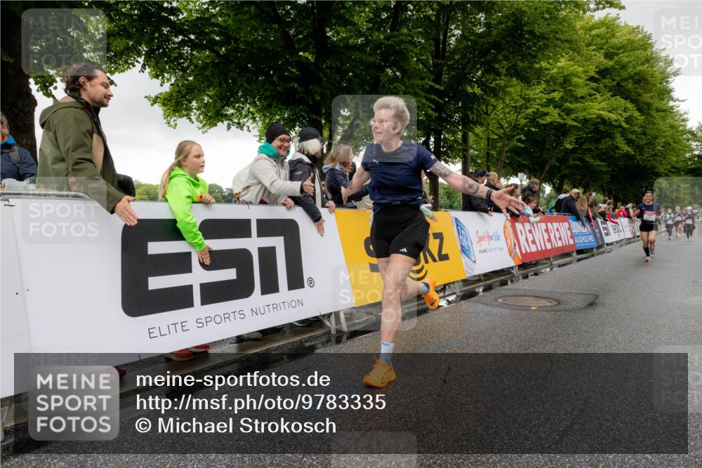 14.06.2026 - REWE Women's Run Michael Strokosch http://msf.ph/oto/9783335 14.06.2026 09:48:33 Laufen  meine-sportfotos.de