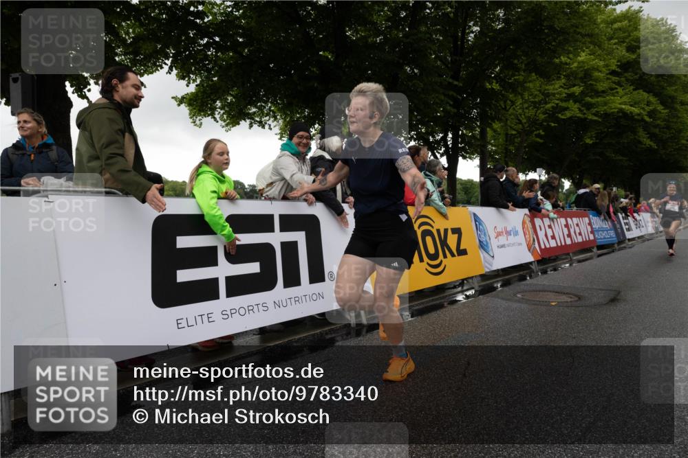 14.06.2026 - REWE Women's Run Michael Strokosch http://msf.ph/oto/9783340 14.06.2026 09:48:33 Laufen  meine-sportfotos.de