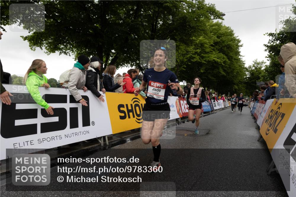 14.06.2026 - REWE Women's Run Michael Strokosch http://msf.ph/oto/9783360 14.06.2026 09:48:35 Laufen 10935, 10843 meine-sportfotos.de