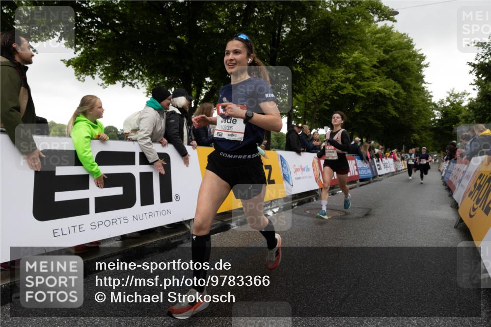 14.06.2026 - REWE Women's Run Michael Strokosch http://msf.ph/oto/9783366 14.06.2026 09:48:35 Laufen 10935 meine-sportfotos.de