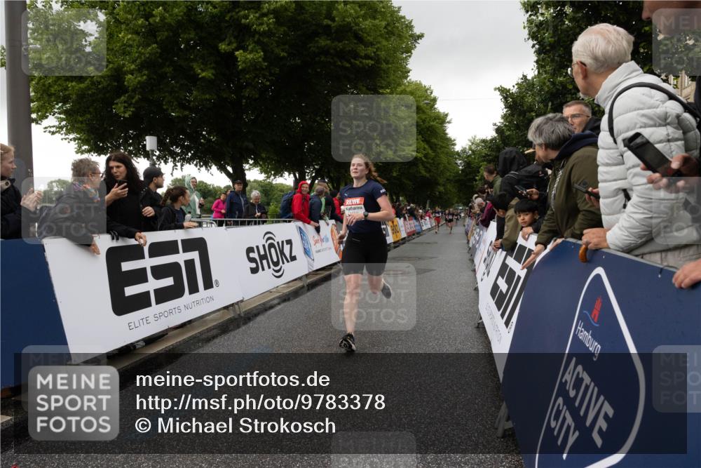 14.06.2026 - REWE Women's Run Michael Strokosch http://msf.ph/oto/9783378 14.06.2026 09:48:59 Laufen  meine-sportfotos.de