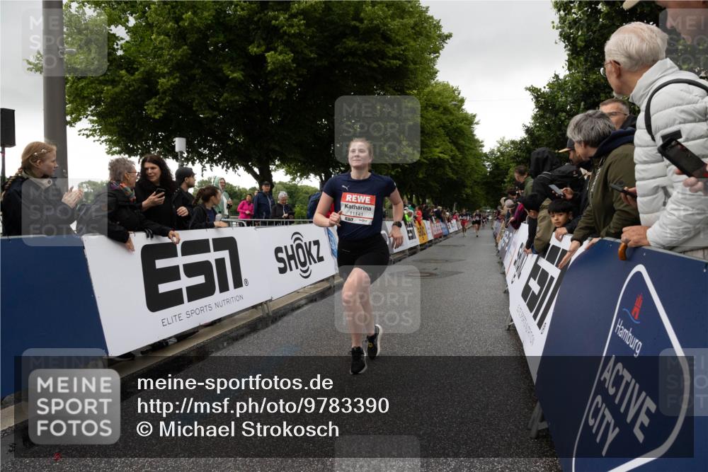 14.06.2026 - REWE Women's Run Michael Strokosch http://msf.ph/oto/9783390 14.06.2026 09:48:59 Laufen 11141 meine-sportfotos.de