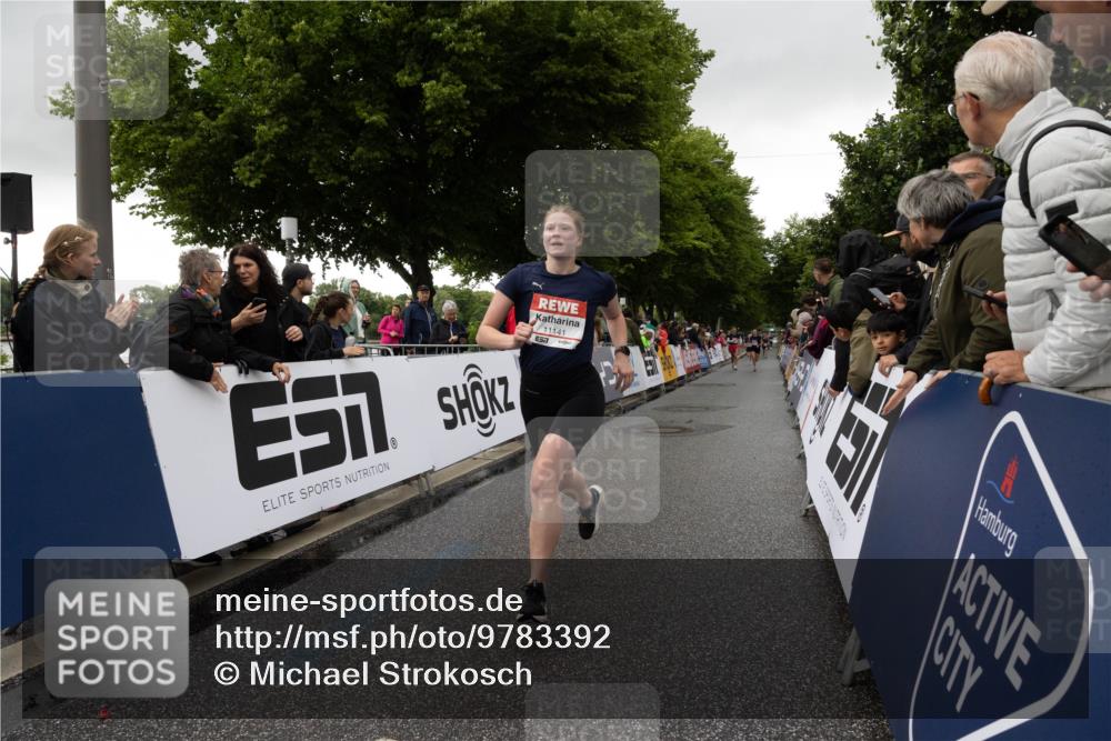 14.06.2026 - REWE Women's Run Michael Strokosch http://msf.ph/oto/9783392 14.06.2026 09:48:59 Laufen 11141 meine-sportfotos.de