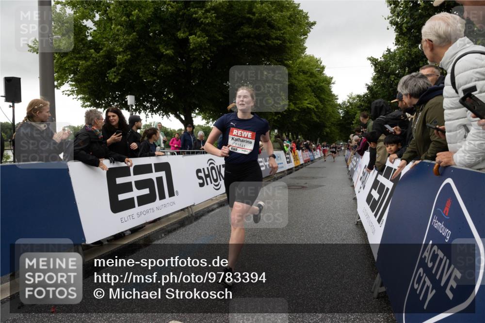 14.06.2026 - REWE Women's Run Michael Strokosch http://msf.ph/oto/9783394 14.06.2026 09:48:59 Laufen 11141 meine-sportfotos.de