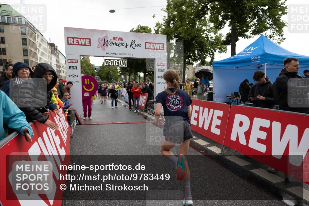 14.06.2026 - REWE Women's Run Michael Strokosch http://msf.ph/oto/9783449 14.06.2026 09:49:17 Laufen 5, 0, 00, 00 meine-sportfotos.de