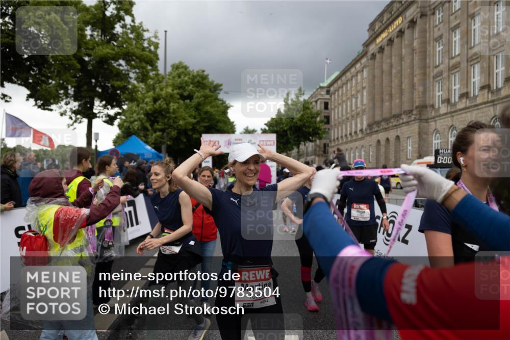 14.06.2026 - REWE Women's Run Michael Strokosch http://msf.ph/oto/9783504 14.06.2026 09:52:17 Laufen 10604, 0, 00 meine-sportfotos.de