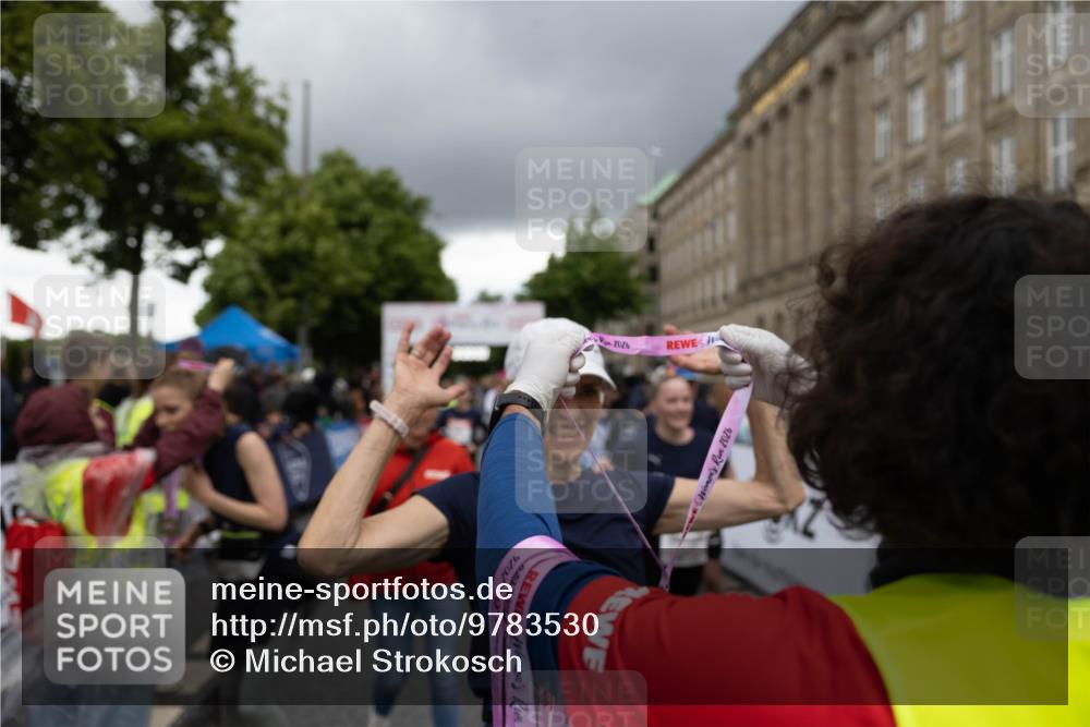 14.06.2026 - REWE Women's Run Michael Strokosch http://msf.ph/oto/9783530 14.06.2026 09:52:18 Laufen 2026, 2026 meine-sportfotos.de