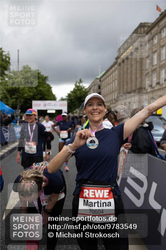 14.06.2026 - REWE Women's Run Michael Strokosch http://msf.ph/oto/9783549 14.06.2026 09:52:24 Laufen 10604, 3 meine-sportfotos.de