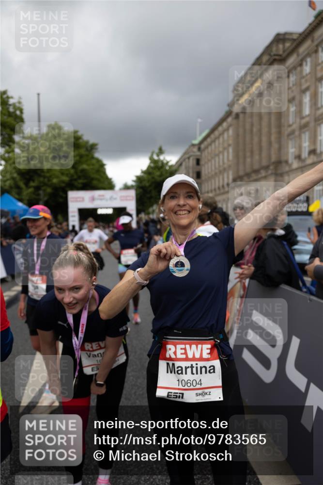 14.06.2026 - REWE Women's Run Michael Strokosch http://msf.ph/oto/9783565 14.06.2026 09:52:25 Laufen 10, 10604 meine-sportfotos.de