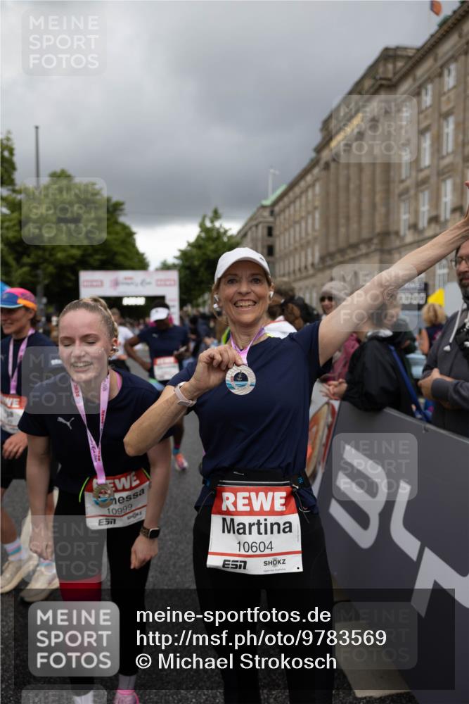 14.06.2026 - REWE Women's Run Michael Strokosch http://msf.ph/oto/9783569 14.06.2026 09:52:25 Laufen 10999, 10604, 00, 00 meine-sportfotos.de