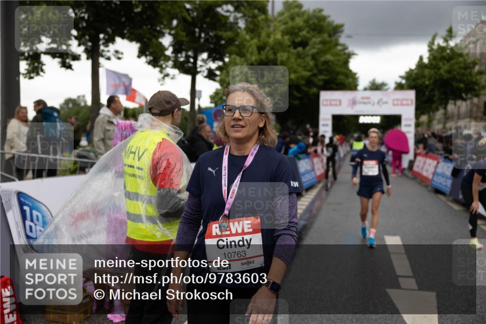 14.06.2026 - REWE Women's Run Michael Strokosch http://msf.ph/oto/9783603 14.06.2026 09:52:36 Laufen 10763, 7 meine-sportfotos.de