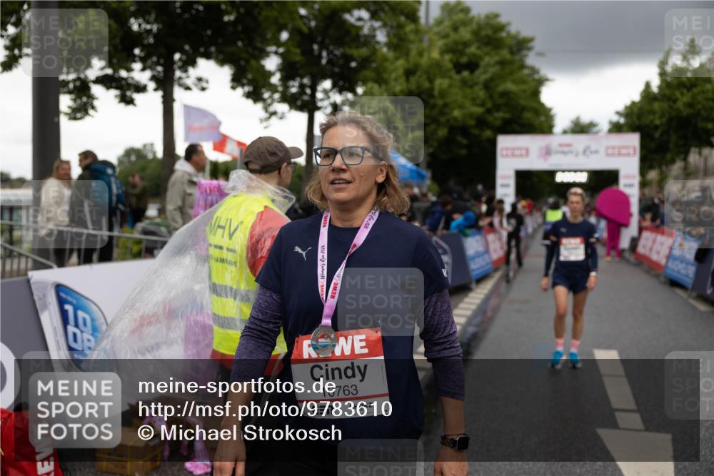14.06.2026 - REWE Women's Run Michael Strokosch http://msf.ph/oto/9783610 14.06.2026 09:52:37 Laufen 10, 2026, 10763, 453 meine-sportfotos.de