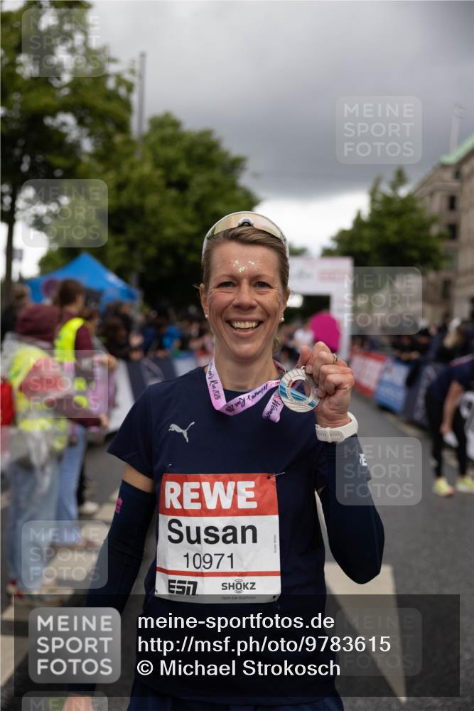 14.06.2026 - REWE Women's Run Michael Strokosch http://msf.ph/oto/9783615 14.06.2026 09:52:43 Laufen 2026, 10971, 7 meine-sportfotos.de