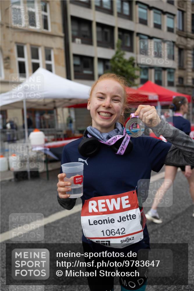 14.06.2026 - REWE Women's Run Michael Strokosch http://msf.ph/oto/9783647 14.06.2026 09:54:54 Laufen 9202, 20, 10642 meine-sportfotos.de