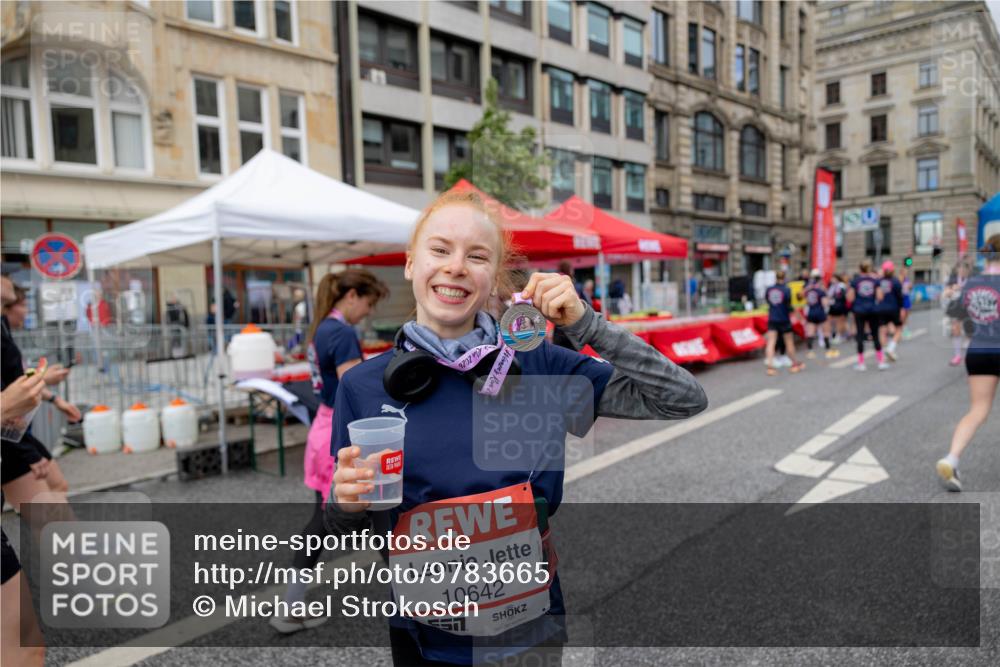 14.06.2026 - REWE Women's Run Michael Strokosch http://msf.ph/oto/9783665 14.06.2026 09:54:57 Laufen 317, 9202, 10642 meine-sportfotos.de