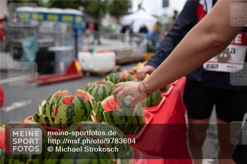 14.06.2026 - REWE Women's Run Michael Strokosch http://msf.ph/oto/9783694 14.06.2026 09:57:55 Laufen  meine-sportfotos.de