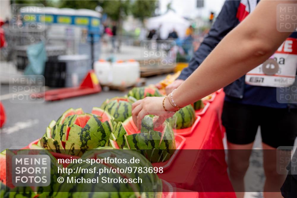 14.06.2026 - REWE Women's Run Michael Strokosch http://msf.ph/oto/9783698 14.06.2026 09:57:55 Laufen 8577 meine-sportfotos.de