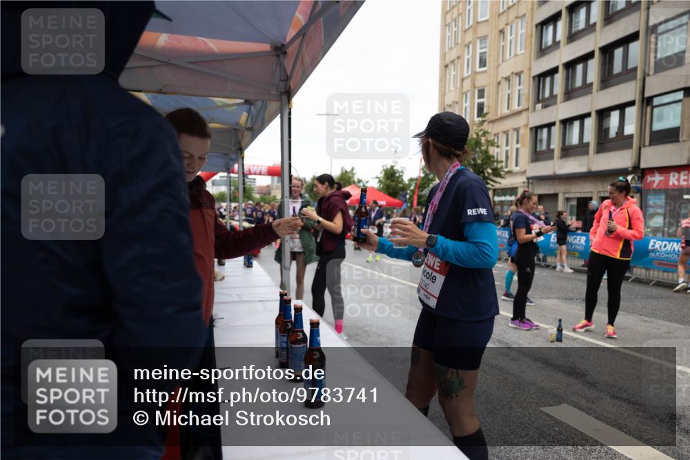 14.06.2026 - REWE Women's Run Michael Strokosch http://msf.ph/oto/9783741 14.06.2026 09:59:32 Laufen 10740 meine-sportfotos.de