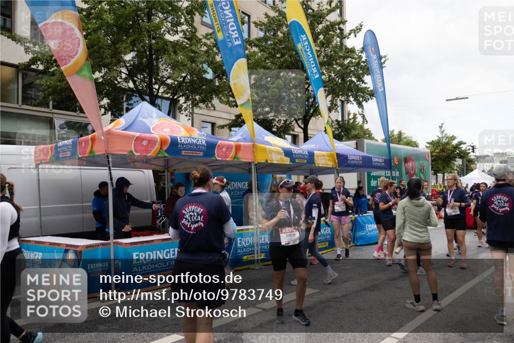 14.06.2026 - REWE Women's Run Michael Strokosch http://msf.ph/oto/9783749 14.06.2026 10:02:48 Laufen  meine-sportfotos.de