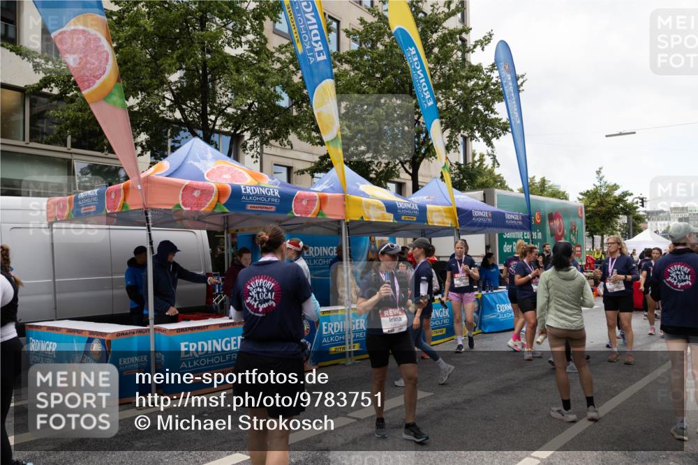 14.06.2026 - REWE Women's Run Michael Strokosch http://msf.ph/oto/9783751 14.06.2026 10:02:48 Laufen 770000 meine-sportfotos.de