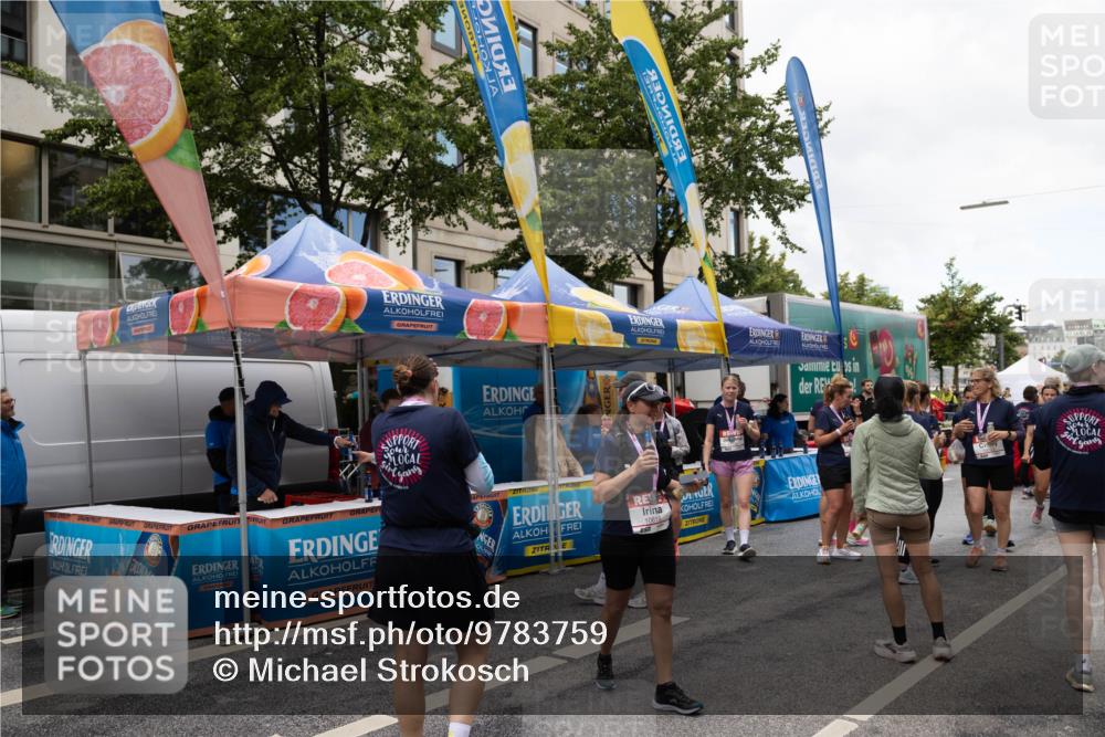 14.06.2026 - REWE Women's Run Michael Strokosch http://msf.ph/oto/9783759 14.06.2026 10:02:48 Laufen 10616 meine-sportfotos.de