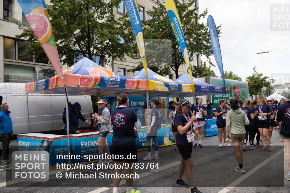 14.06.2026 - REWE Women's Run Michael Strokosch http://msf.ph/oto/9783764 14.06.2026 10:02:49 Laufen  meine-sportfotos.de