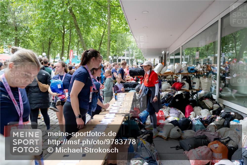 14.06.2026 - REWE Women's Run Michael Strokosch http://msf.ph/oto/9783778 14.06.2026 10:05:56 Laufen 10012, 31290 meine-sportfotos.de