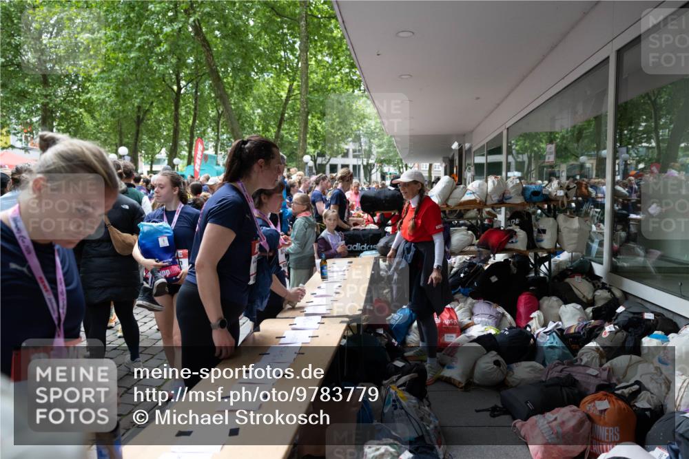 14.06.2026 - REWE Women's Run Michael Strokosch http://msf.ph/oto/9783779 14.06.2026 10:05:56 Laufen 10012, 31290 meine-sportfotos.de