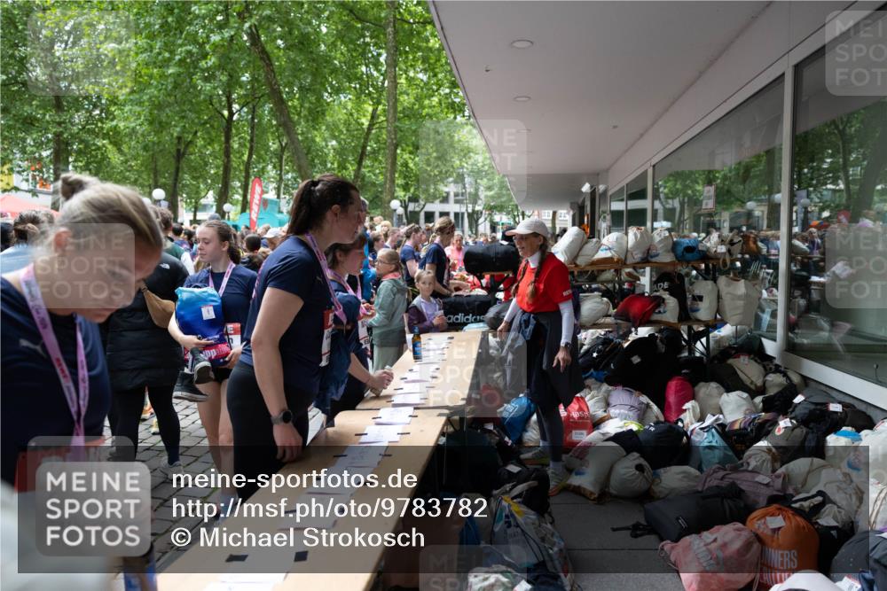 14.06.2026 - REWE Women's Run Michael Strokosch http://msf.ph/oto/9783782 14.06.2026 10:05:56 Laufen 10012 meine-sportfotos.de