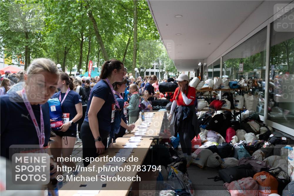 14.06.2026 - REWE Women's Run Michael Strokosch http://msf.ph/oto/9783794 14.06.2026 10:05:57 Laufen 10012 meine-sportfotos.de