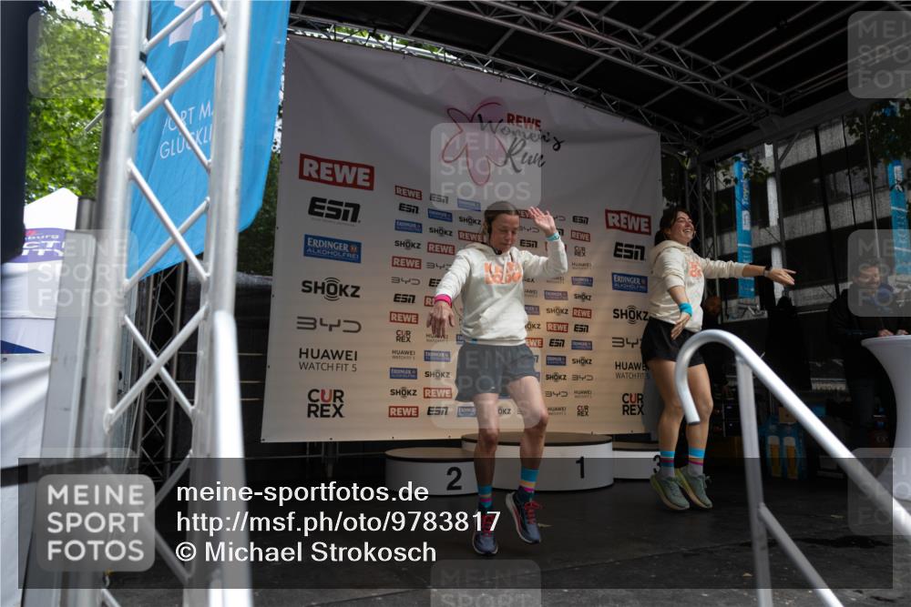 14.06.2026 - REWE Women's Run Michael Strokosch http://msf.ph/oto/9783817 14.06.2026 10:06:33 Laufen 51, 970, 34, 5, 5, 34, 7, 5, 34, 34, 7, 2, 1 meine-sportfotos.de