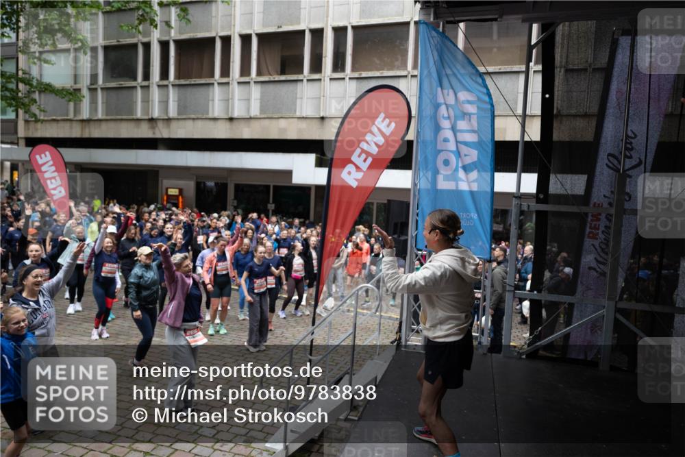 14.06.2026 - REWE Women's Run Michael Strokosch http://msf.ph/oto/9783838 14.06.2026 10:06:52 Laufen  meine-sportfotos.de