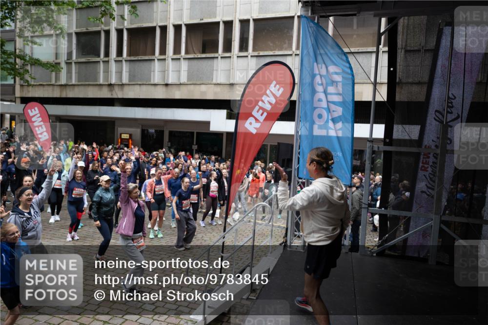 14.06.2026 - REWE Women's Run Michael Strokosch http://msf.ph/oto/9783845 14.06.2026 10:06:52 Laufen  meine-sportfotos.de