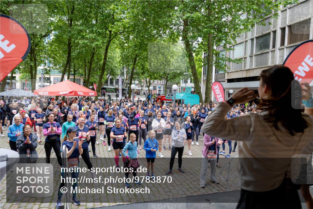 14.06.2026 - REWE Women's Run Michael Strokosch http://msf.ph/oto/9783870 14.06.2026 10:07:00 Laufen  meine-sportfotos.de