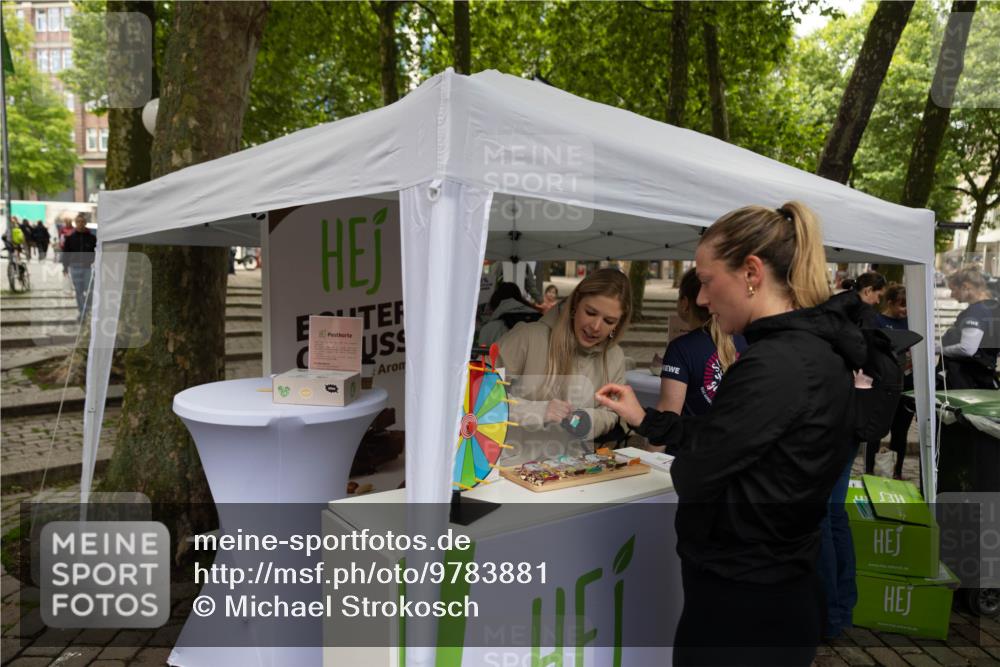 14.06.2026 - REWE Women's Run Michael Strokosch http://msf.ph/oto/9783881 14.06.2026 10:08:10 Laufen  meine-sportfotos.de
