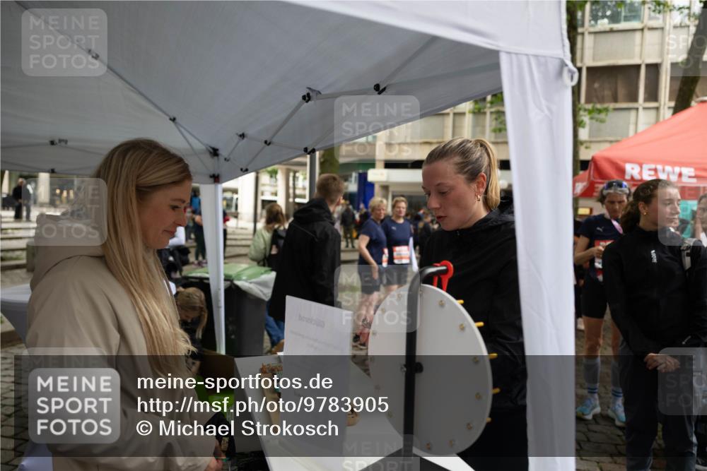 14.06.2026 - REWE Women's Run Michael Strokosch http://msf.ph/oto/9783905 14.06.2026 10:08:21 Laufen  meine-sportfotos.de