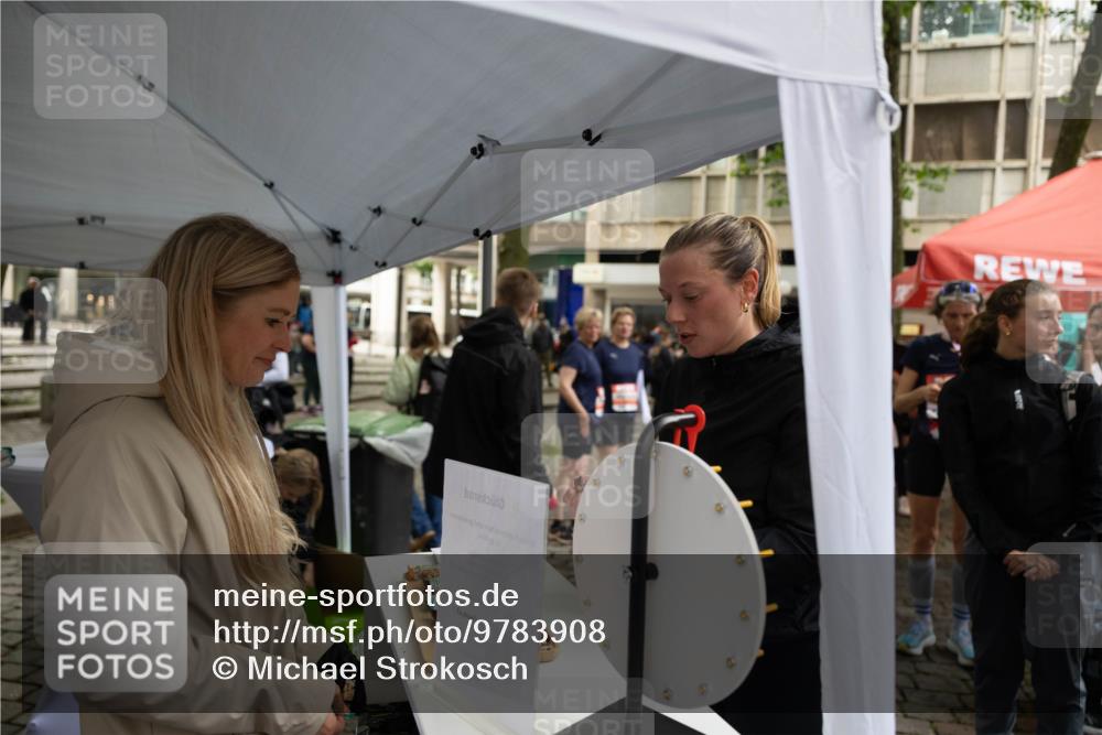 14.06.2026 - REWE Women's Run Michael Strokosch http://msf.ph/oto/9783908 14.06.2026 10:08:21 Laufen 8 meine-sportfotos.de