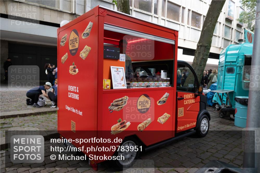 14.06.2026 - REWE Women's Run Michael Strokosch http://msf.ph/oto/9783951 14.06.2026 10:08:59 Laufen  meine-sportfotos.de