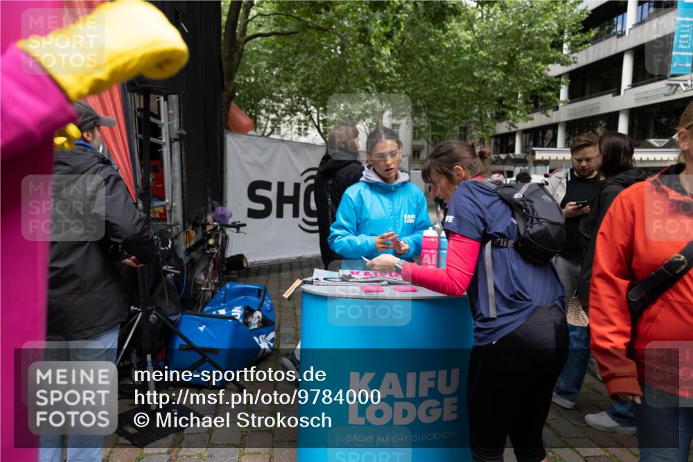 14.06.2026 - REWE Women's Run Michael Strokosch http://msf.ph/oto/9784000 14.06.2026 10:11:41 Laufen  meine-sportfotos.de