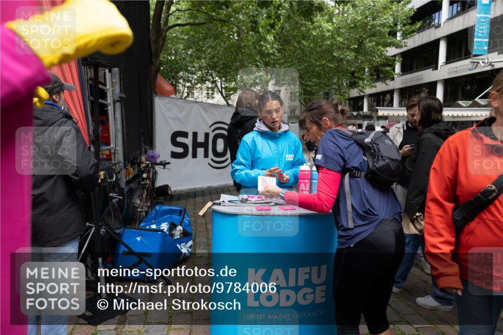 14.06.2026 - REWE Women's Run Michael Strokosch http://msf.ph/oto/9784006 14.06.2026 10:11:41 Laufen  meine-sportfotos.de
