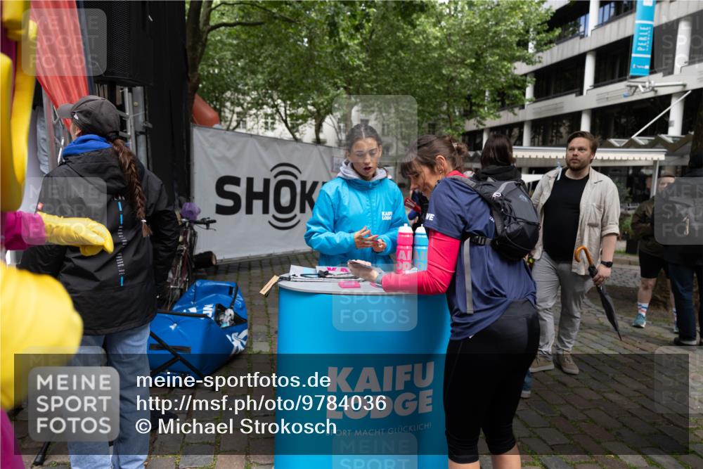 14.06.2026 - REWE Women's Run Michael Strokosch http://msf.ph/oto/9784036 14.06.2026 10:11:42 Laufen  meine-sportfotos.de