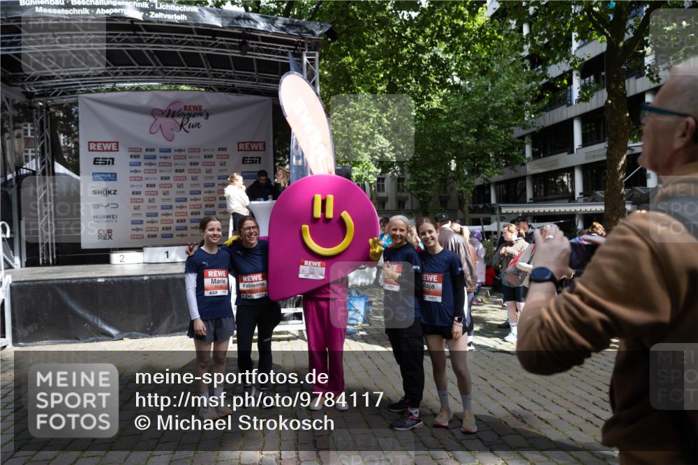 14.06.2026 - REWE Women's Run Michael Strokosch http://msf.ph/oto/9784117 14.06.2026 10:14:20 Laufen 51, 2, 1 meine-sportfotos.de