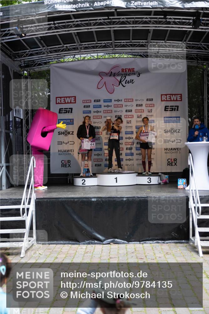 14.06.2026 - REWE Women's Run Michael Strokosch http://msf.ph/oto/9784135 14.06.2026 10:22:40 Laufen 3, 3, 57, 10, 3, 10, 4, 5, 7, 5, 34, 34, 2, 1, 3 meine-sportfotos.de