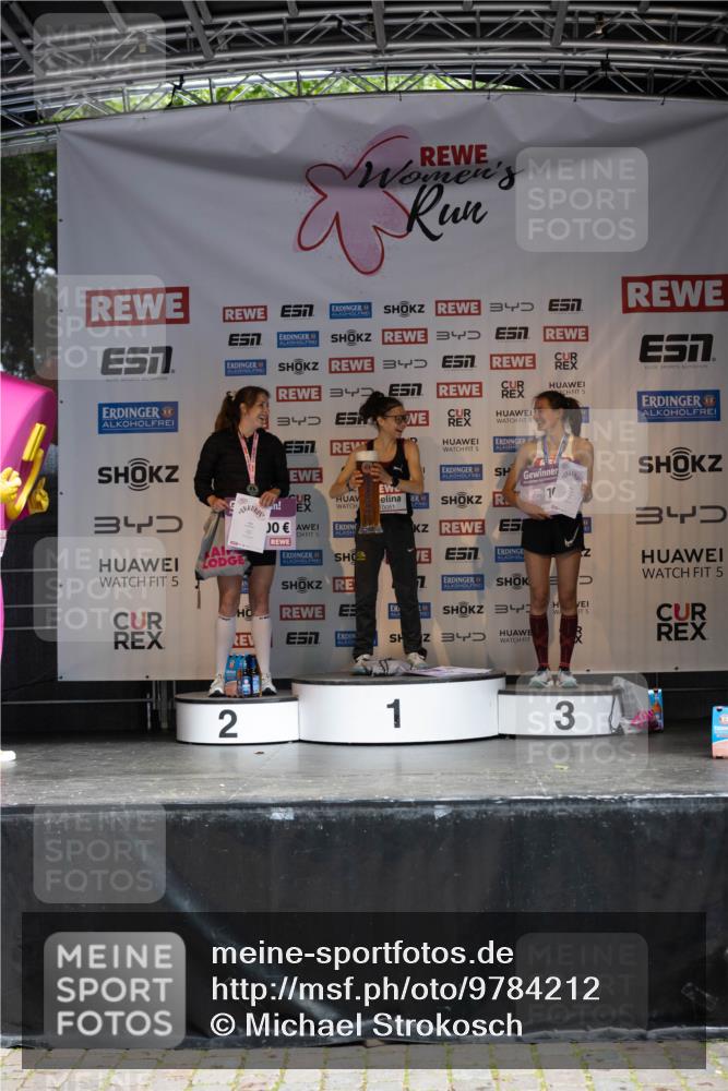 14.06.2026 - REWE Women's Run Michael Strokosch http://msf.ph/oto/9784212 14.06.2026 10:22:46 Laufen 3, 57, 3, 5, 34, 57, 5, 340, 57, 9, 1, 10051, 0, 5, 5, 7, 34, 5, 34, 2, 1, 3, 5 meine-sportfotos.de