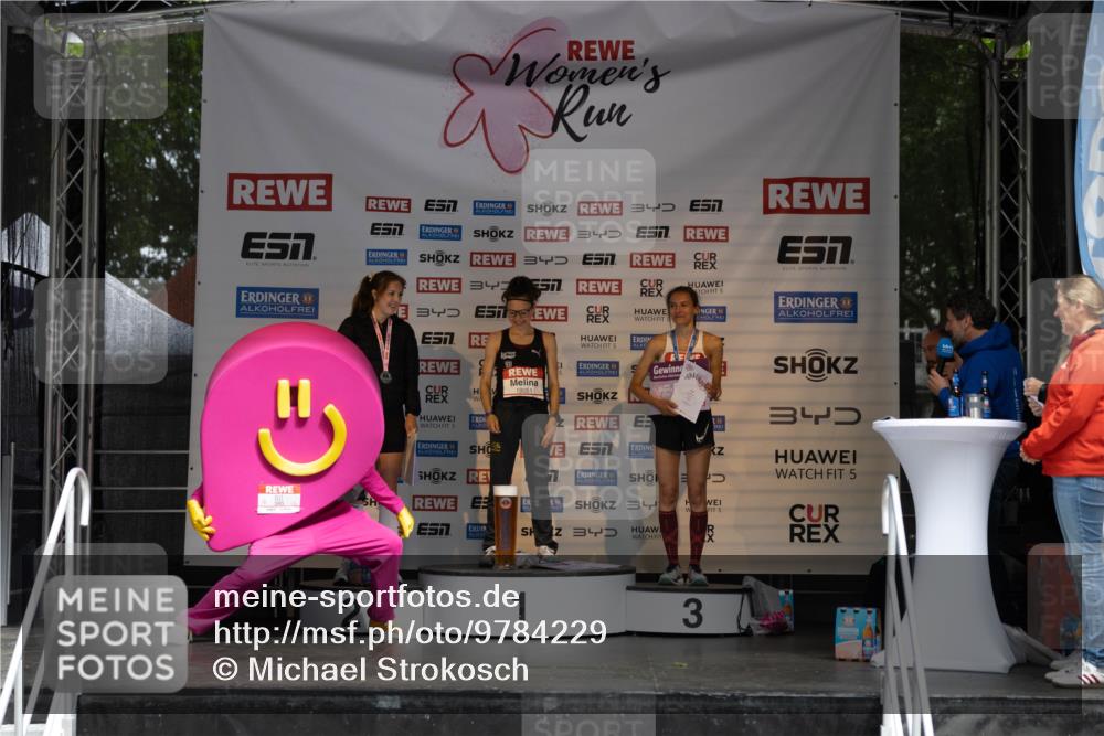 14.06.2026 - REWE Women's Run Michael Strokosch http://msf.ph/oto/9784229 14.06.2026 10:22:55 Laufen 51, 3, 34, 34, 57, 5, 5, 5, 7, 7, 3, 34, 5, 2, 1, 3, 5 meine-sportfotos.de