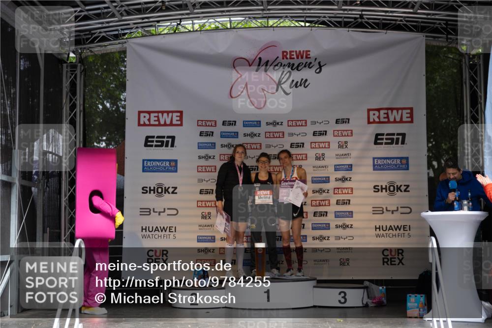 14.06.2026 - REWE Women's Run Michael Strokosch http://msf.ph/oto/9784255 14.06.2026 10:23:03 Laufen 34, 7, 3, 57, 34, 3, 5, 5, 7, 10051, 5, 7, 34, 4, 5, 5, 5, 2, 1, 3 meine-sportfotos.de