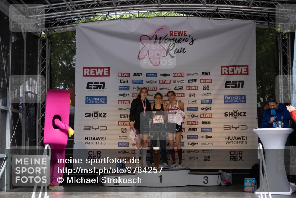 14.06.2026 - REWE Women's Run Michael Strokosch http://msf.ph/oto/9784257 14.06.2026 10:23:03 Laufen 3, 3, 3, 347, 5, 10051, 4, 5, 5, 7, 3, 7, 5, 1, 5, 5, 4, 5, 2, 1, 3 meine-sportfotos.de