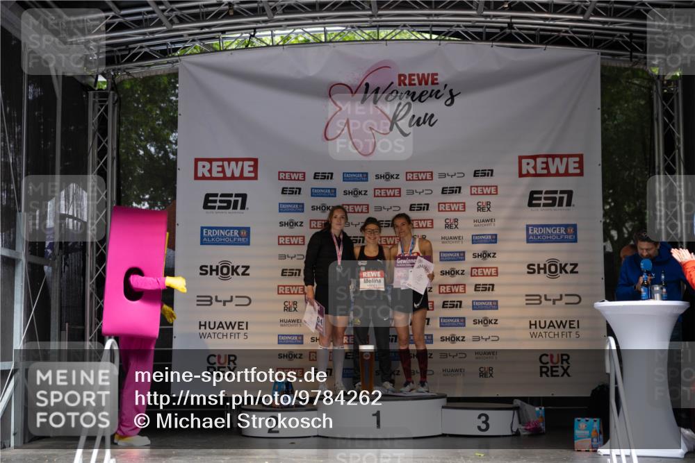14.06.2026 - REWE Women's Run Michael Strokosch http://msf.ph/oto/9784262 14.06.2026 10:23:04 Laufen 34, 5, 3, 3427, 5, 4, 10051, 1, 7, 3, 5, 4, 5, 34, 5, 3, 5, 5, 2, 1, 3 meine-sportfotos.de